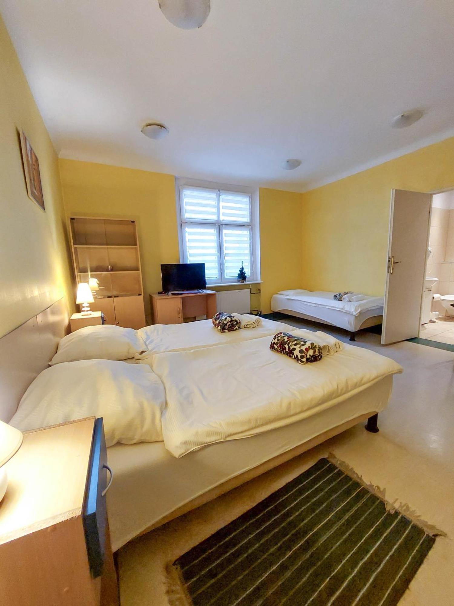 Ferienwohnung Pod Starymi Lipami Stettin Exterior foto